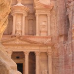 Petra  a nabateusok  ősi sziklába vájt városa
